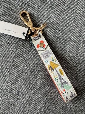 NWT, RIFLE PAPER CO., DARLING TRAVEL KEY CHAIN - PEBBLED LEATHER - BON VOYAGE